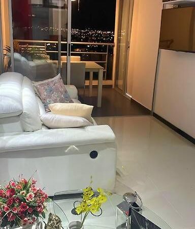 Hermoso Y Comodo Apartamento, Con Una Gran Vista A La Ciudad Lejlighed Cali Eksteriør billede